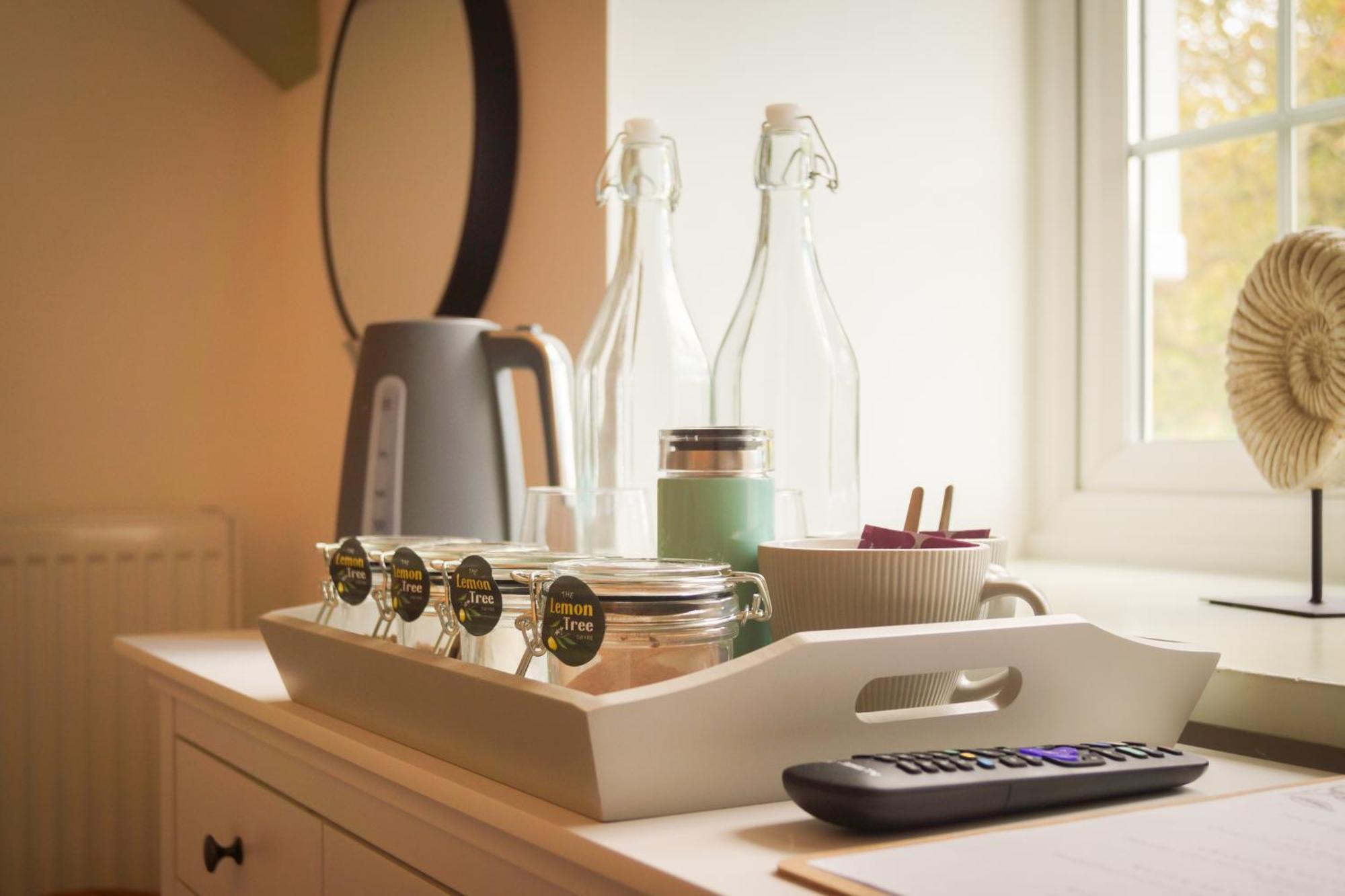Lemon Tree Rooms - Newly Refurbished Coastal Stay Swyre Екстер'єр фото